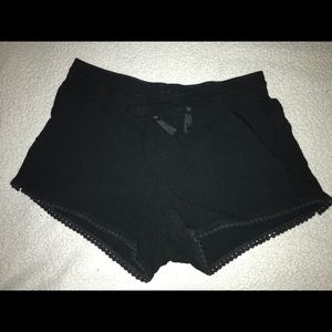 Black Old Navy Flowy Shorts